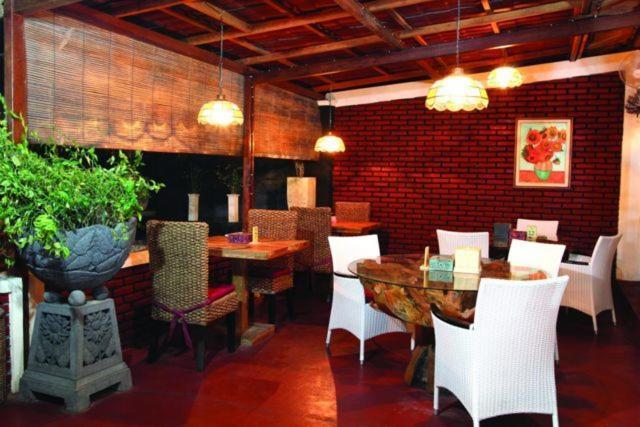 Pondok Gajah Homestay Jarakan Exterior foto